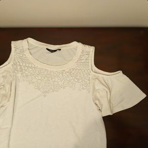 Women's top apt 26 white open shoulder
